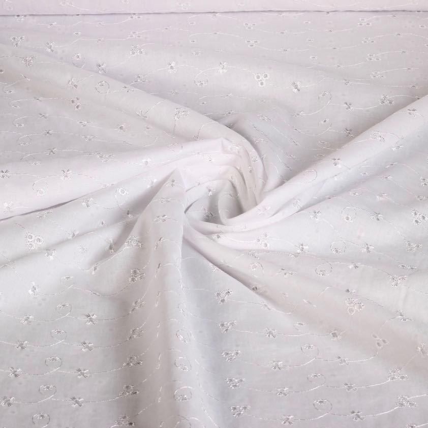 Broderie stof wit