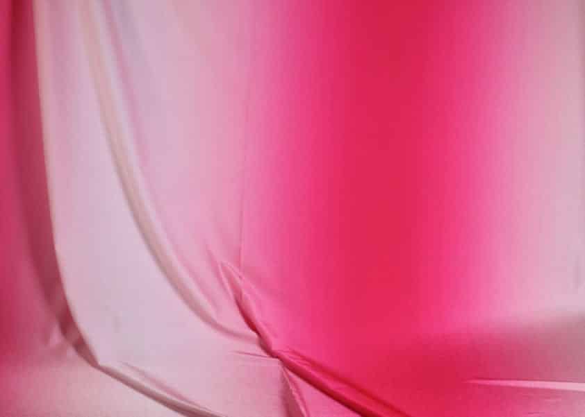 Badpakstof ombre fuchsia wit